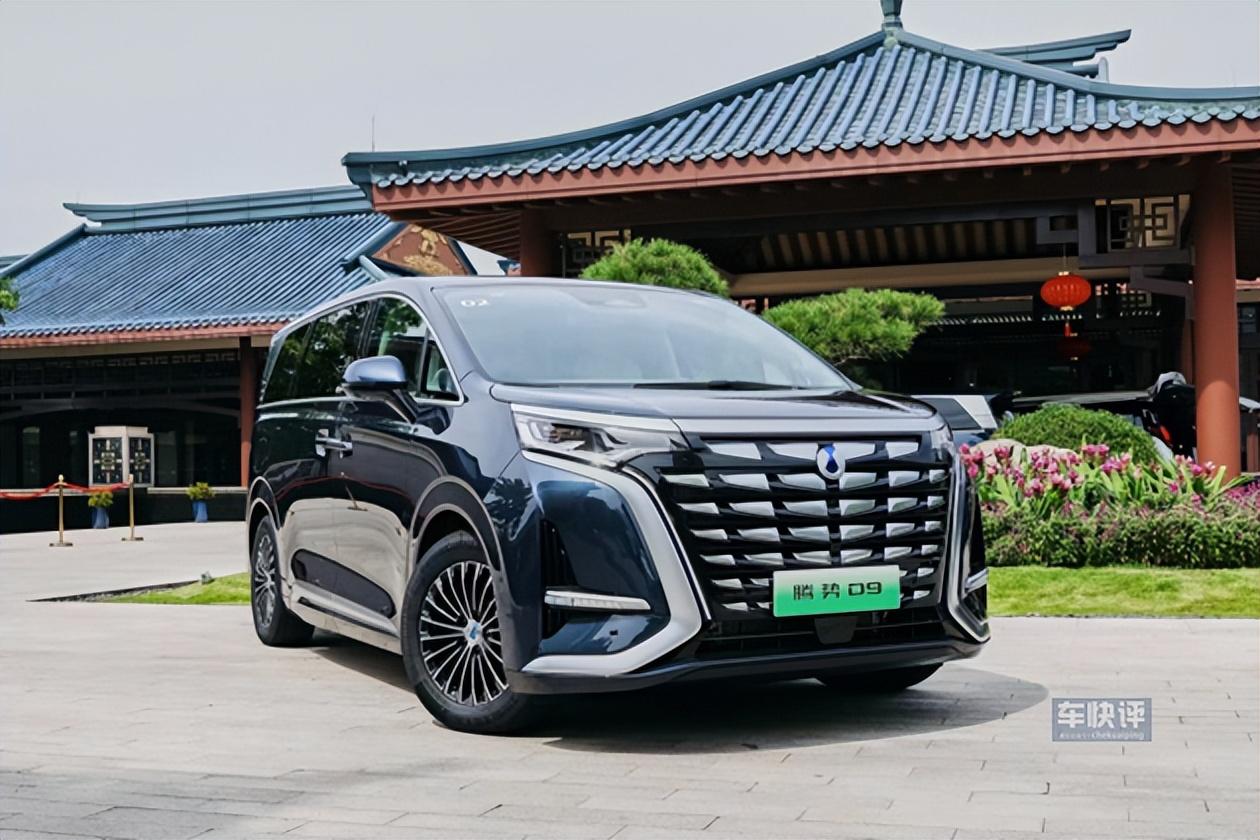 比亚迪公布8月销量:同环比双增长,平均一天卖1.2万辆车