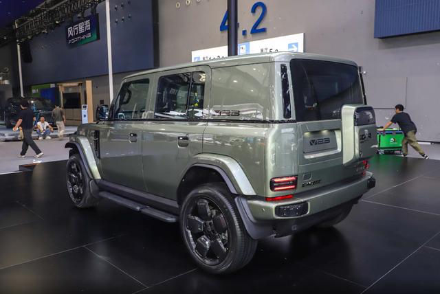 奇瑞iCAR V23亮相广州车展,配8155芯片、有四驱可选-有驾 奇瑞iCAR V23亮相广州车展,配8155芯片、有四驱可选-有驾