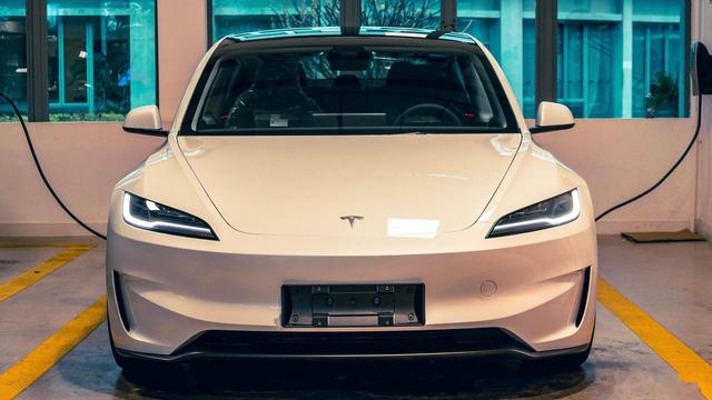 跑了800公里后才发现,小米su7和特斯拉model3,根本不是一个档次-有驾 跑了800公里后才发现,小米su7和特斯拉model3,根本不是一个档次-有驾