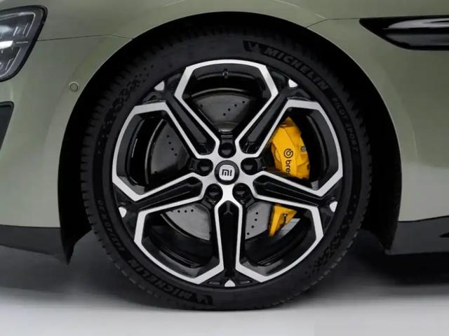 跑了800公里后才发现,小米su7和特斯拉model3,根本不是一个档次-有驾 跑了800公里后才发现,小米su7和特斯拉model3,根本不是一个档次-有驾