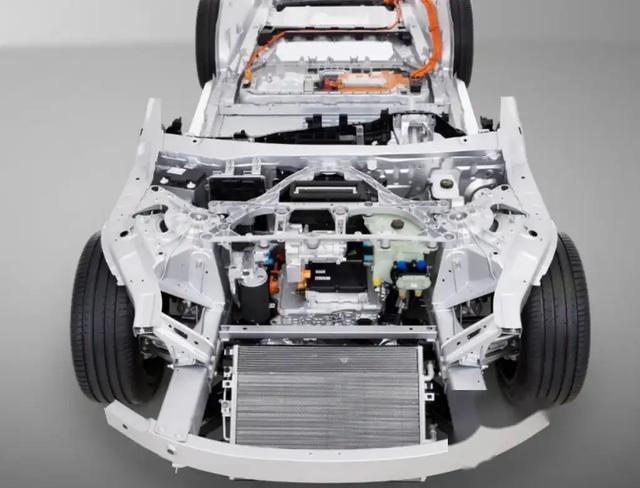 跑了800公里后才发现,小米su7和特斯拉model3,根本不是一个档次-有驾 跑了800公里后才发现,小米su7和特斯拉model3,根本不是一个档次-有驾