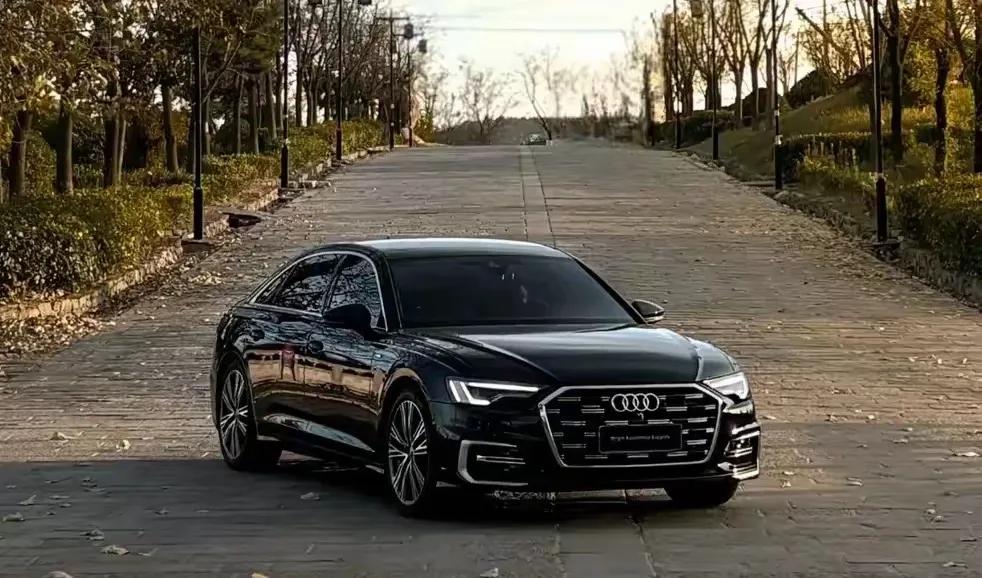 想买一台2.0T的四驱轿车,舒适的同时兼顾驾驶性,对此又犹豫不决