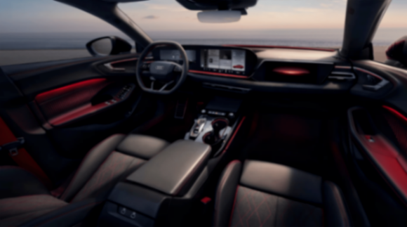 豪华燃油+乾崑智驾 上汽奥迪A5L Sportback实现价值重塑