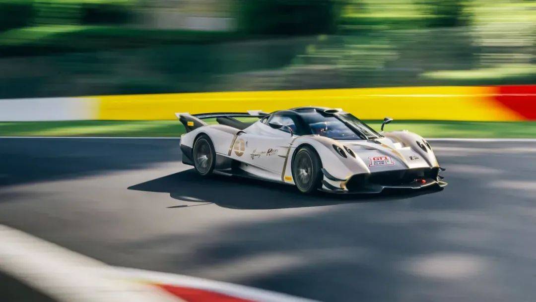 帕加尼Huayra R Evo Roadster,只为赛道而生