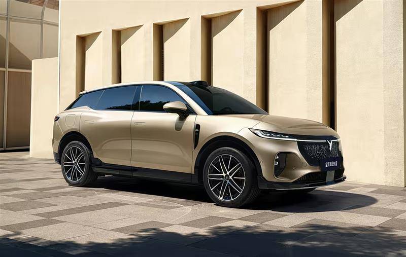 敢称“25万级华为最强纯电SUV”,全新岚图知音何来的底气?
