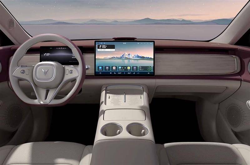 敢称“25万级华为最强纯电SUV”,全新岚图知音何来的底气?