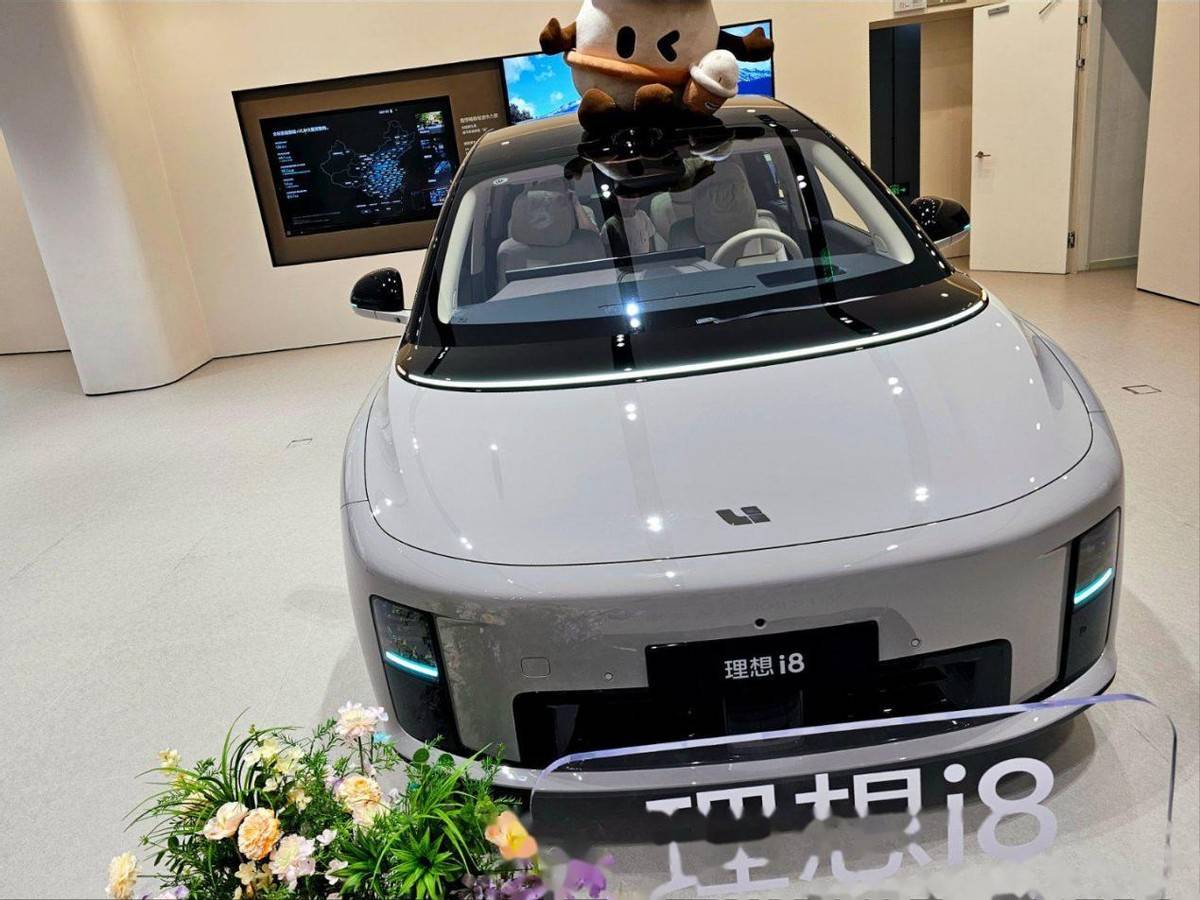 李想和李斌的较量:理想i8与乐道L90谁能胜出?