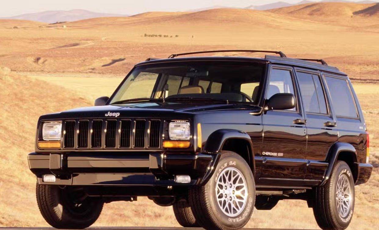 全新Jeep切诺基,1.6T+双电机混动,回归方正设计