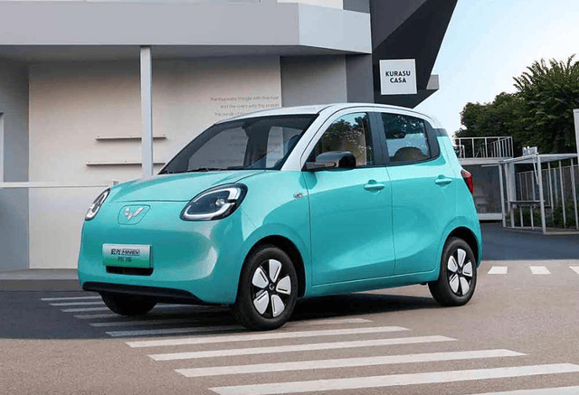 8月轿车销量丨轩逸稳居前三,小米SU7环比下滑,Model 3势头猛