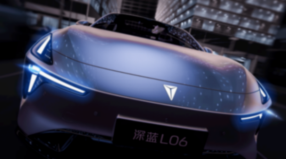 颠覆智能驾驶的认知,这款站在天花板的车型给出全新答案