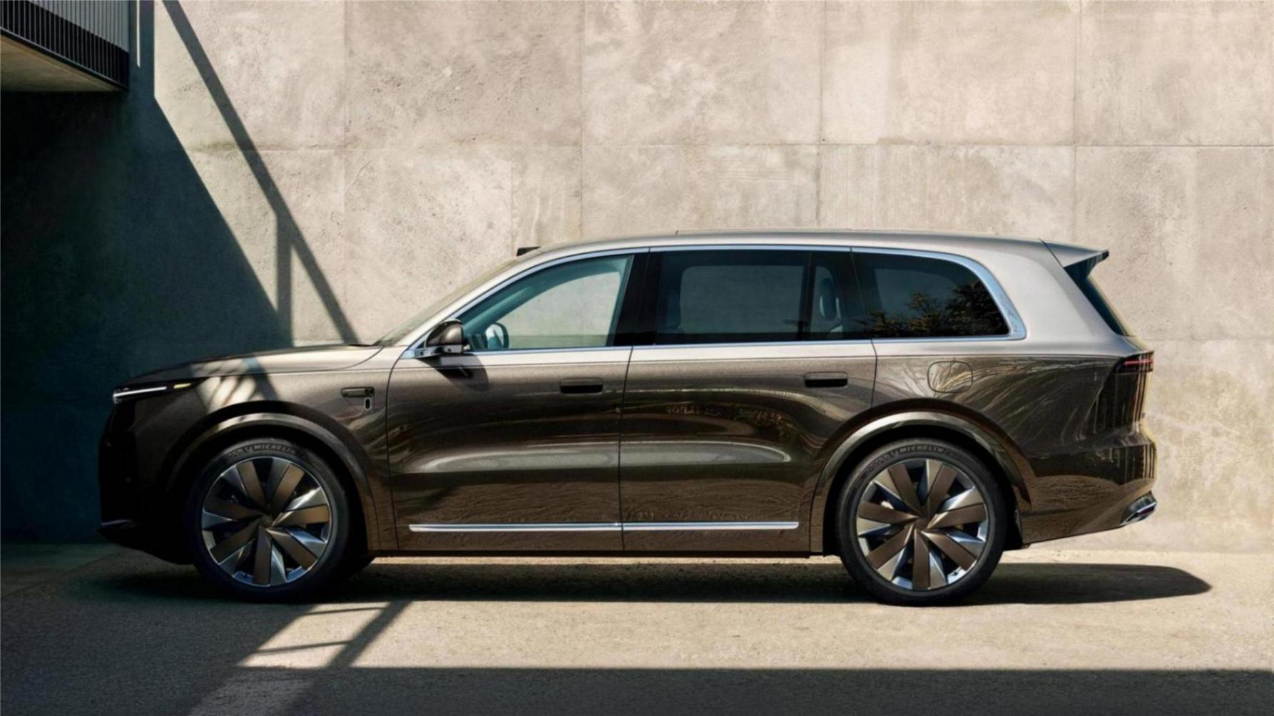 全新一代理想L9官宣,二季度发布,顶配售价55.98万