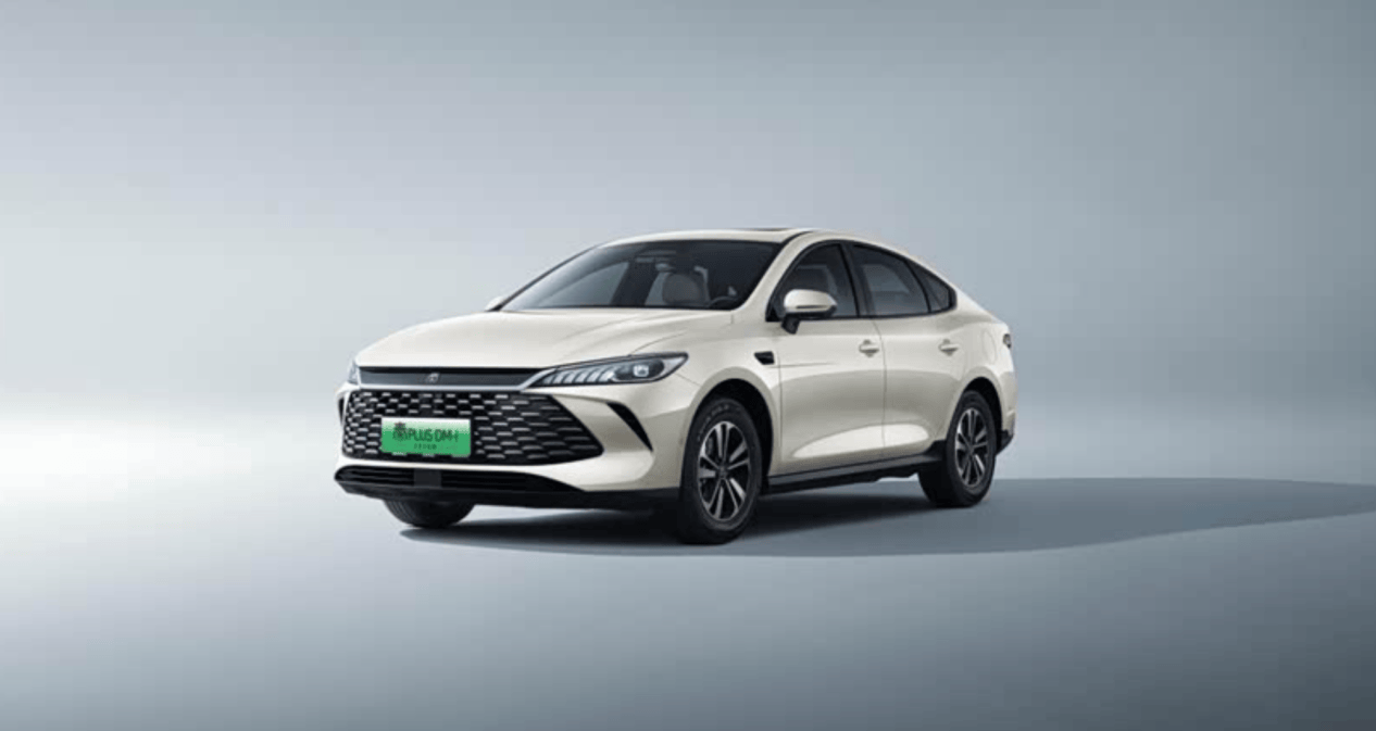 国民家轿颠覆者,比亚迪秦PLUS DM-i用技术破局