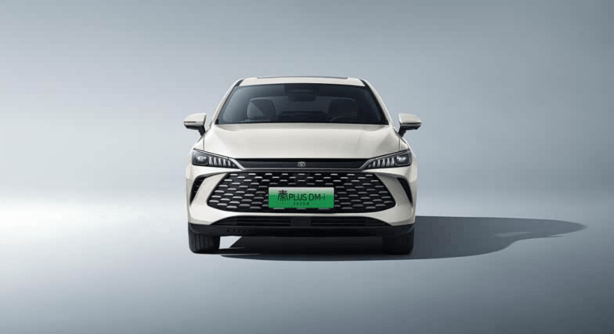 国民家轿颠覆者,比亚迪秦PLUS DM-i用技术破局