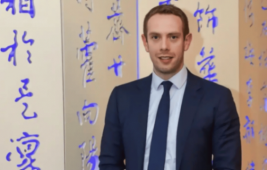 丰田换社长,奔驰宝马换CEO的背后:要销量,还是要钱?