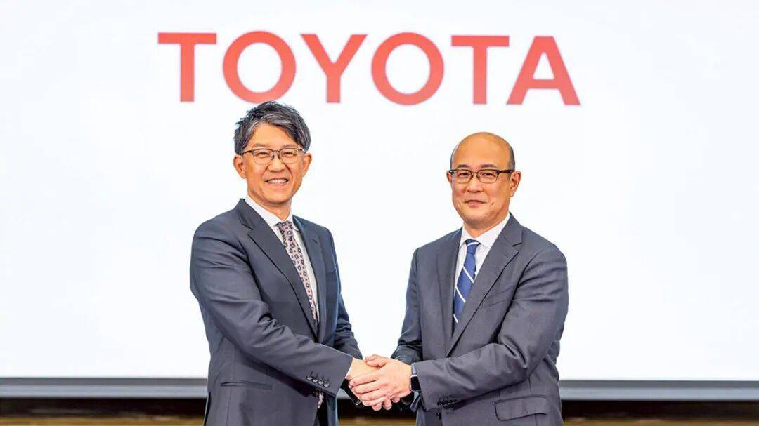 丰田换社长,奔驰宝马换CEO的背后:要销量,还是要钱?