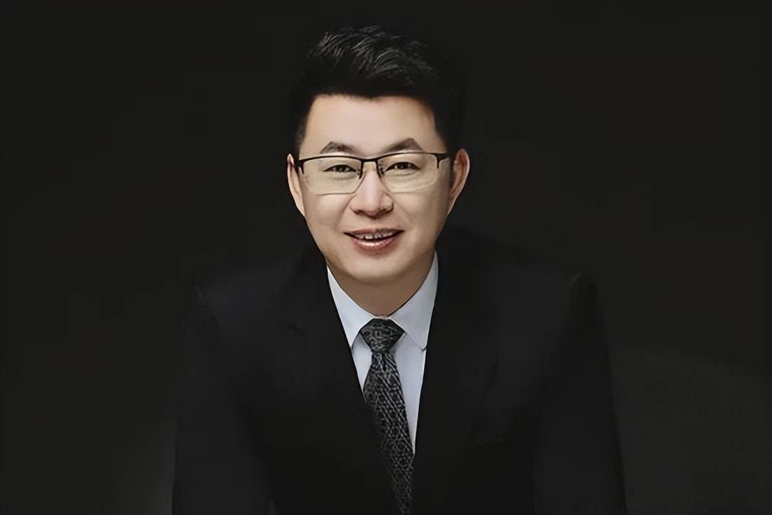 为何华为系高管近年来频繁“出走”汽车圈?出围城,多家车企“去华为化”