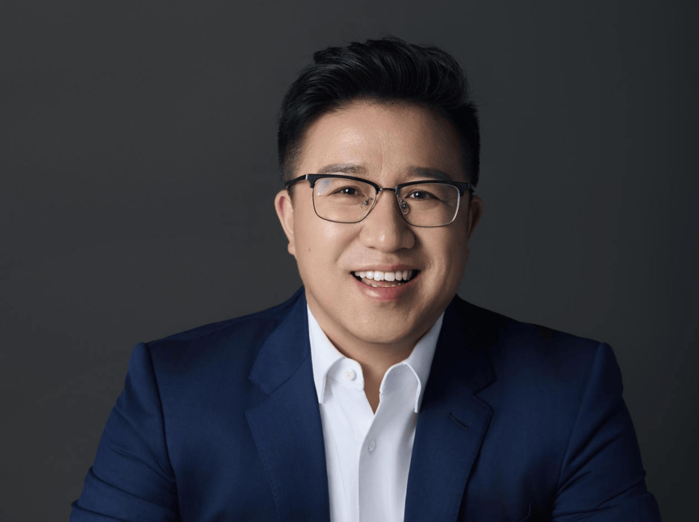 覆盖智驾座舱到销售营销,华为系高管成了车企“香饽饽”25位前高管占领汽车行业,CEO就干出4位