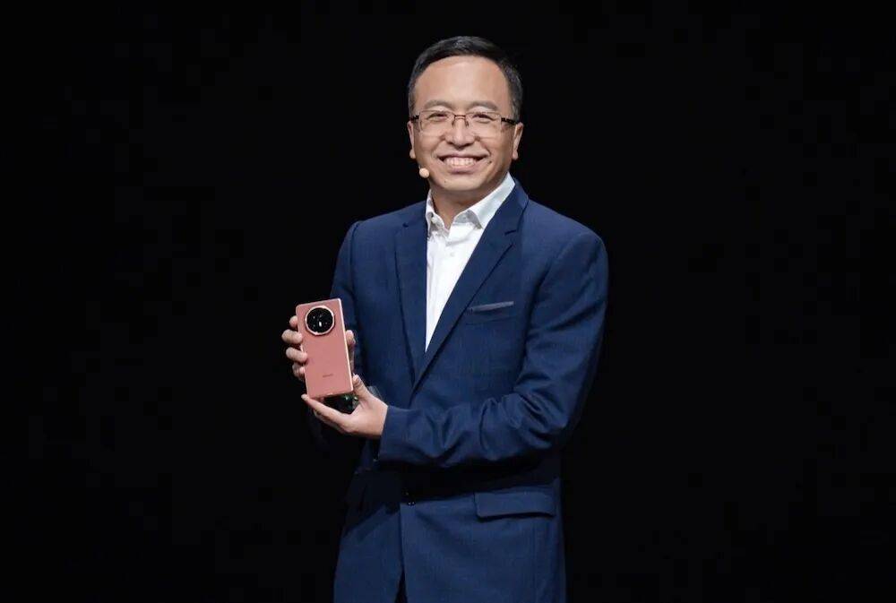 覆盖智驾座舱到销售营销,华为系高管成了车企“香饽饽”25位前高管占领汽车行业,CEO就干出4位