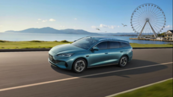 比亚迪2026款海豹06GT与海豹06DM-i旅行版上市，售价11.19-16.99万元