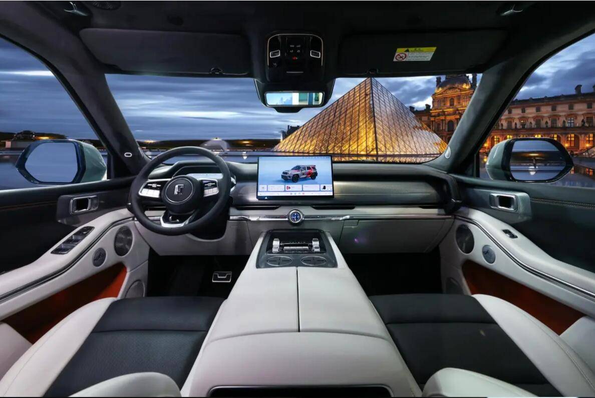 “方盒子”SUV“神仙打架”5款新车来袭 212 T01 PHEV领衔