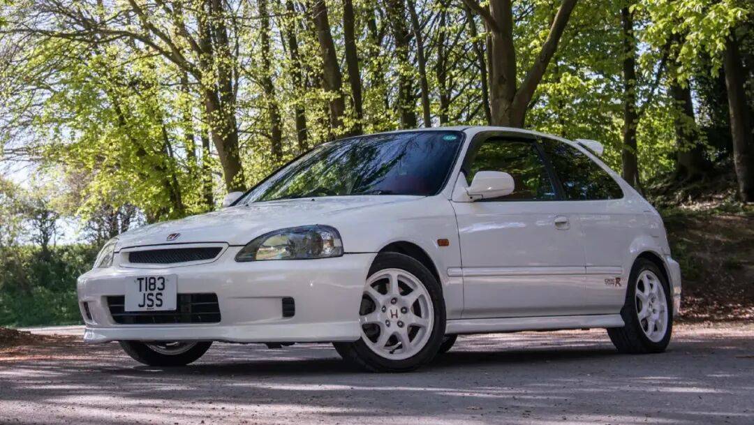 思域EK9 Type R,本田黄金时代最纯粹的机械史诗