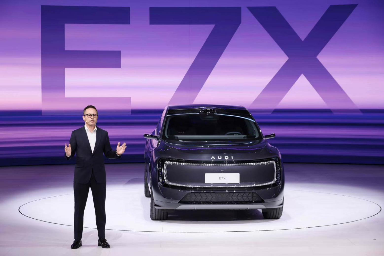从愿景到新境：AUDI品牌正式发布首款纯电SUV奥迪E7X