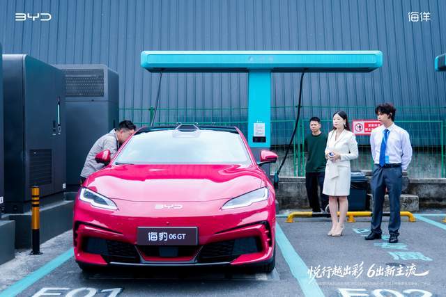 全新海狮05&2026款海豹06GT&海豹06DM-i旅行版广州上市