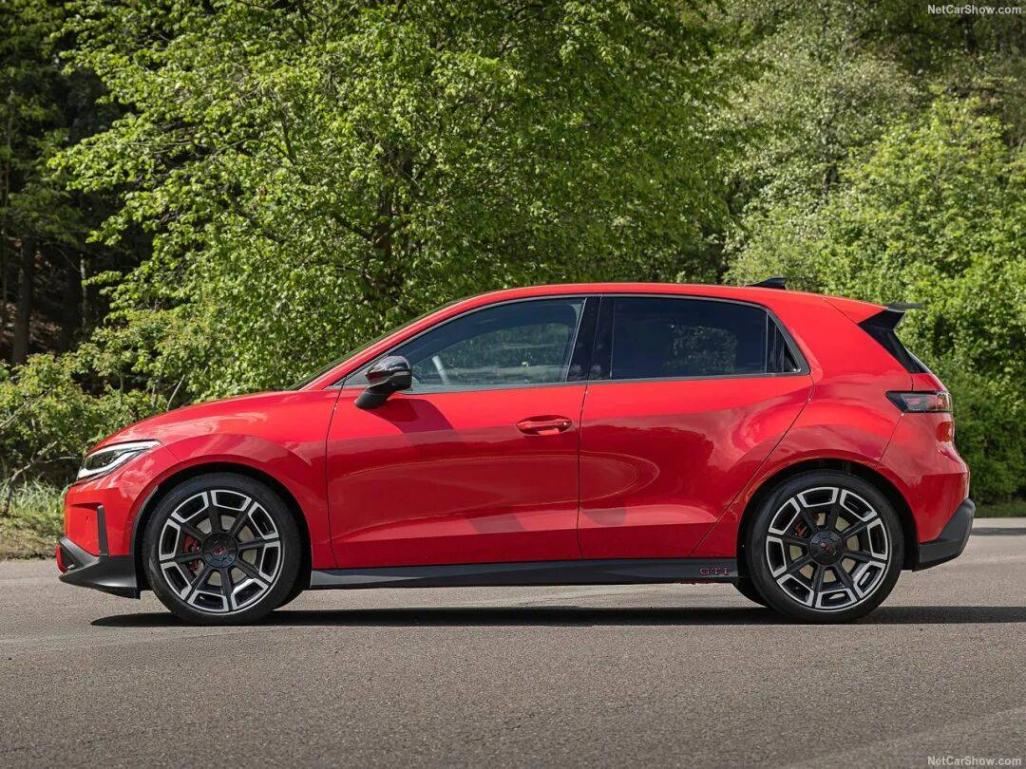 大众首款纯电GTI —— ID. Polo GTI登场,倒反天罡还是一步好旗?
